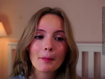 webcam girl esmeblond image #7538165