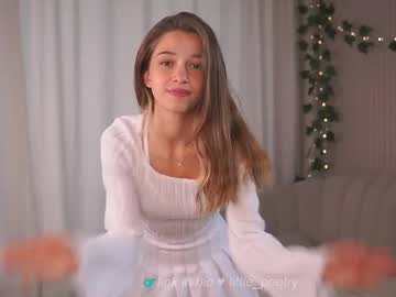webcam girl little_poetry image #9498359