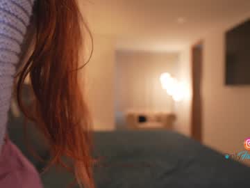 webcam girl emma_lu1 image #2517109