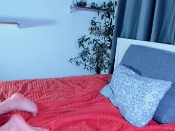 webcam girl _night_moon_ image #5895836