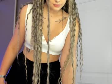 webcam girl 8a8y_nura image #557930