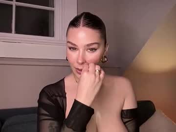 webcam girl novavangogh image #9182557