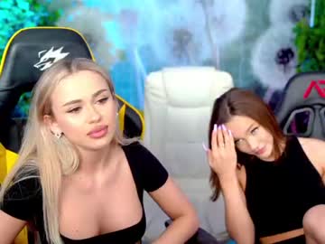 webcam couple kira0541 image #4076458