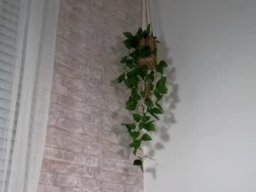webcam girl littlegreekflower image #5981660
