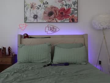 webcam couple ari_lovexo image #9354894