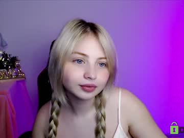 webcam girl shy_blondiee image #3886994