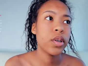webcam girl hildahathorne image #9377594
