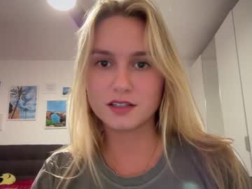 webcam girl sarahsapling image #5429938