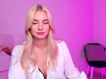 webcam girl 8a8y_nura image #1529280