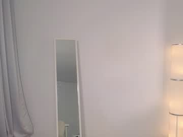 webcam girl silent_chill image #5090051