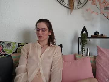webcam girl _meg image #6996945