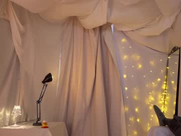 webcam girl kateuwugirl image #5880695