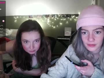 webcam girl pixelatedprincess image #3622664