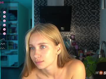 webcam girl 2girls_1dream image #7952006