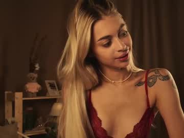 webcam girl arielreal image #5132850