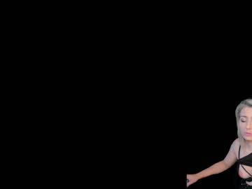 webcam girl kimilee22 image #5689408