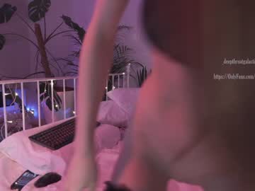 webcam girl _deepthroatgalactica image #448067
