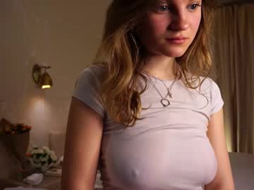 webcam girl zeldabonde image #8830466