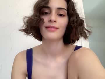 webcam girl wonderland_stia image #7897370