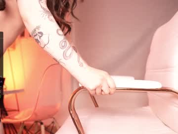 webcam girl lau__1 image #6507571