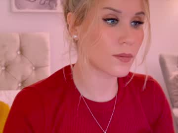 webcam girl myassistant image #3141756