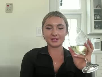 webcam girl lilamarie24 image #7490571