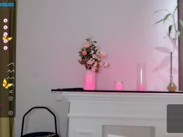 webcam girl small_blondee image #2851246