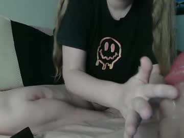 webcam girl roseburn image #9619030