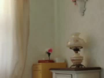 webcam girl littlegreekflower image #7061431