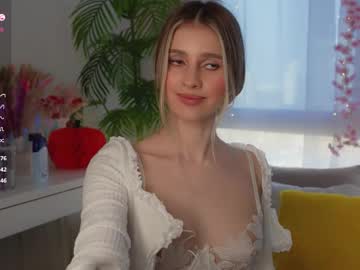webcam girl fluffy_angel image #9001935