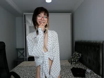 webcam girl cherrypie_01 image #2440643