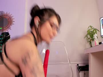webcam girl lau__1 image #5139777
