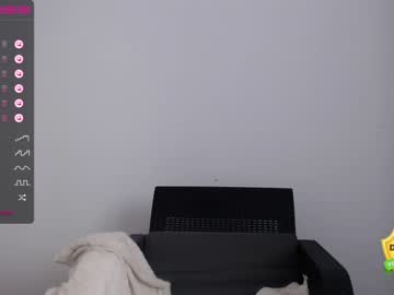 webcam girl theellenshow image #2077232