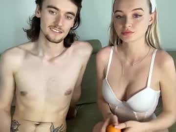 webcam couple babzzplaytime image #1569600