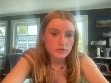 webcam girl frecklytaylor image #2714721
