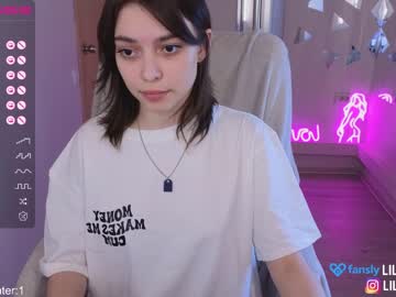 webcam girl lily_ewing image #4153410