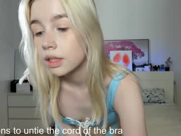 webcam girl _emiliaaa image #4274693
