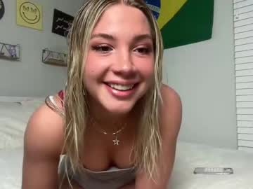 webcam girl lovecayaxo image #6314880