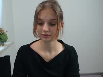 webcam girl vivien_slender image #7347986