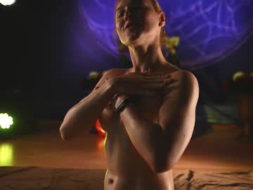 webcam girl rocknrose image #8013829