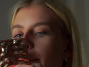 webcam girl lunnadew image #9432851