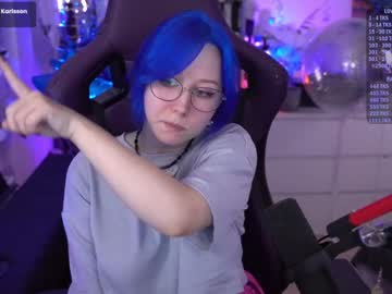 webcam girl blue_mooncat image #7927356