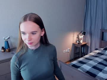 webcam girl gwen_sunrise image #8125535
