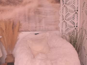 webcam girl yourmidnightcoffee image #3935883
