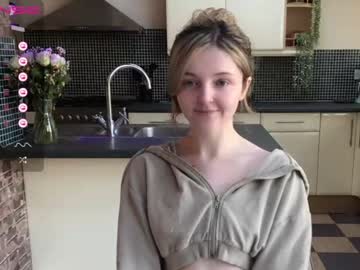 webcam girl lucydelovely image #3989683
