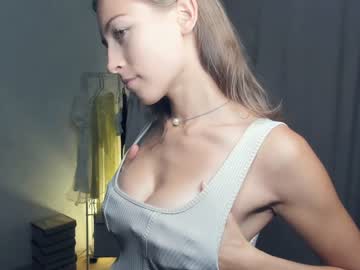 webcam girl wave_of_happy_ image #5470334
