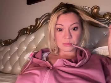 webcam girl kiradivine image #8022927