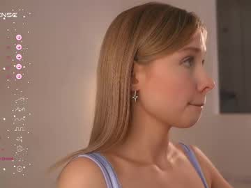 webcam girl april_blush image #9532356