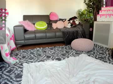 webcam girl skyewatson image #7056456