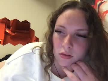 webcam girl kbanks1212 image #5132101